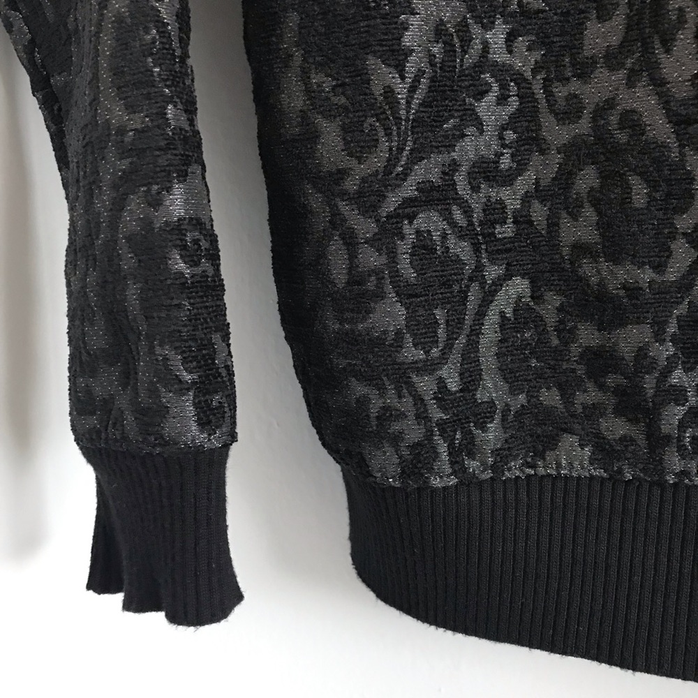 donating ⏰ Zara Black Jacquard Knit Crewneck Sweater • Small - Picture 4 of 6